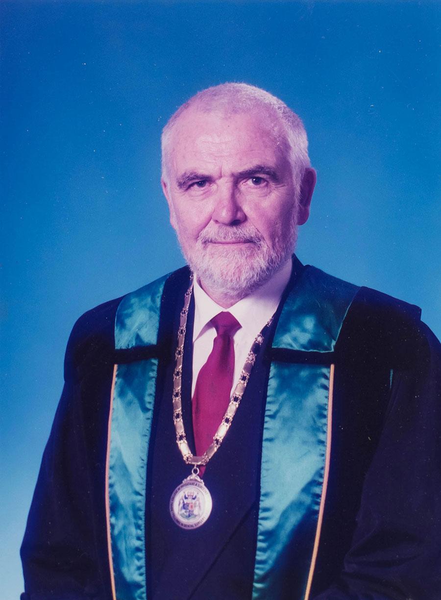 R. Reed, Dental Dean 1998-2001